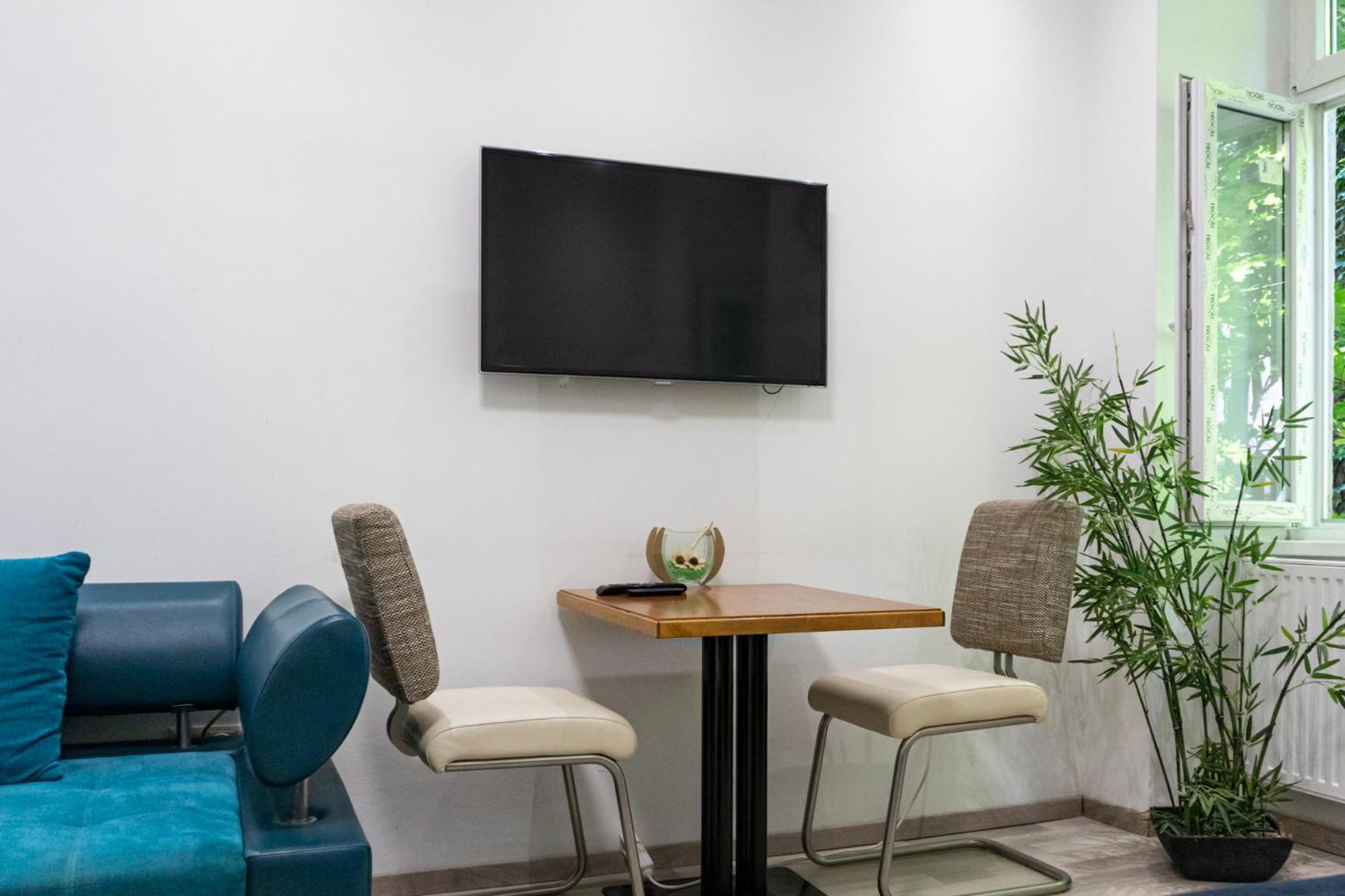 Chic 1Br Apt Near Biggest Amusementpark Of 비엔나 외부 사진